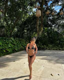 Bruna Griphao feet photo thumbnail