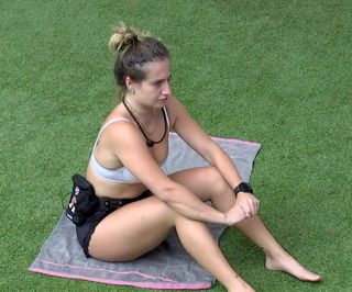 Bruna Griphao feet photo thumbnail