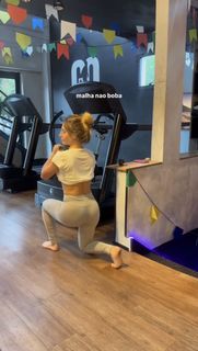 Bruna Griphao feet photo thumbnail