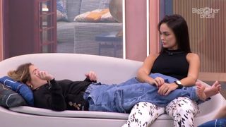 Bruna Griphao feet photo thumbnail