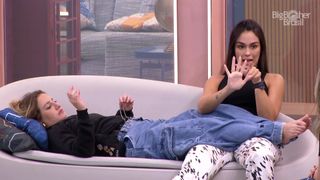 Bruna Griphao feet photo thumbnail