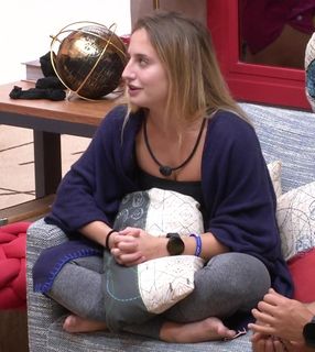 Bruna Griphao feet photo thumbnail