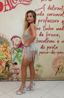 Bruna Griphao feet photo 7