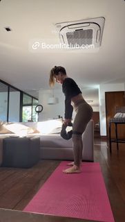 Bruna Griphao feet photo 3