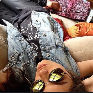 Bruna Hamu feet photo 3