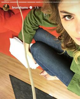 Bruna Hamu feet photo 20