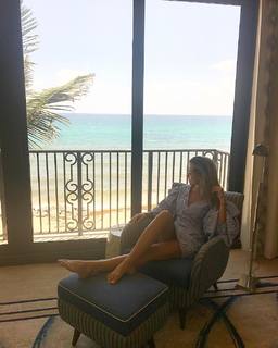 Bruna Hamu feet photo 5