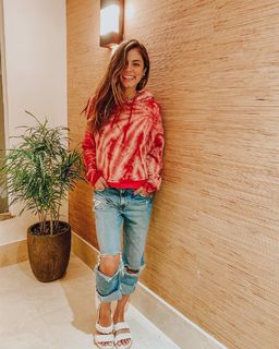 Bruna Hamu feet photo 12