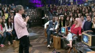 Bruna Linzmeyer feet photo thumbnail