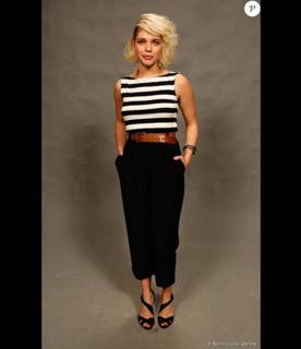 Bruna Linzmeyer feet photo thumbnail