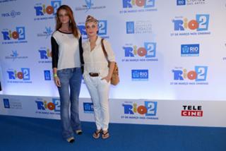 Bruna Linzmeyer feet photo thumbnail