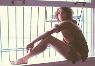 Bruna Linzmeyer feet photo thumbnail