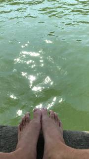 Bruna Linzmeyer feet photo thumbnail