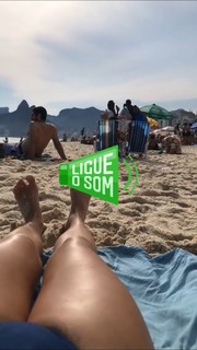 Bruna Linzmeyer feet photo thumbnail