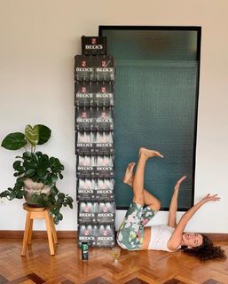 Bruna Linzmeyer feet photo thumbnail