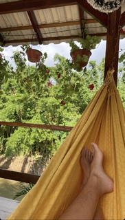 Bruna Linzmeyer feet photo thumbnail