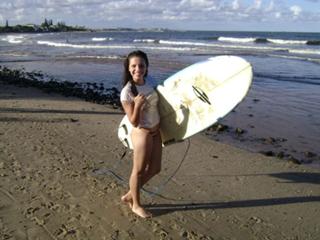 Bruna Linzmeyer feet photo thumbnail