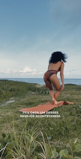 Bruna Linzmeyer feet photo thumbnail