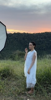 Bruna Linzmeyer feet photo thumbnail