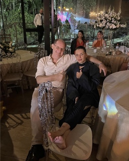 Bruna Linzmeyer feet photo thumbnail