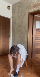 Bruna Linzmeyer feet photo thumbnail