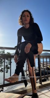 Bruna Linzmeyer feet photo thumbnail