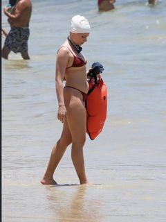 Bruna Linzmeyer feet photo 3