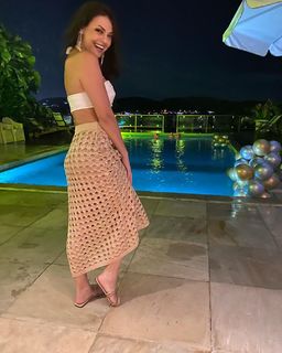 Bruna Louise feet photo 6