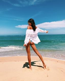 Bruna Lírio feet photo 11