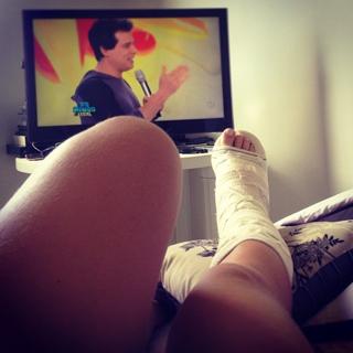 Bruna Manzon feet photo 1
