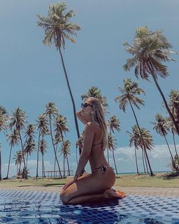 Bruna Manzon feet photo 7
