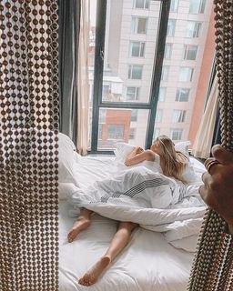 Bruna Manzon feet photo 17