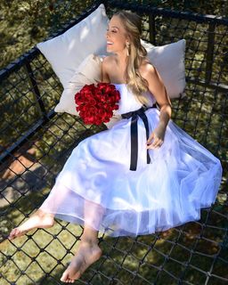 Bruna Manzon feet photo 12