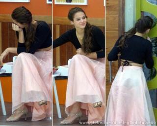 Bruna Marquezine feet photo thumbnail