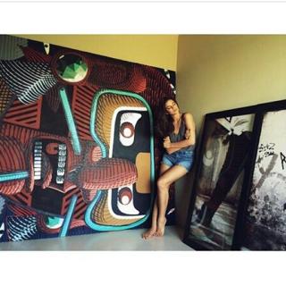 Bruna Marquezine feet photo thumbnail