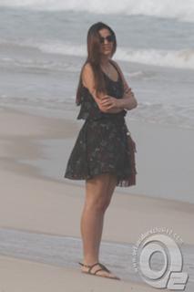 Bruna Marquezine feet photo thumbnail