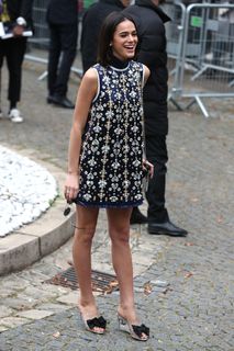 Bruna Marquezine feet photo thumbnail