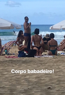 Bruna Marquezine feet photo thumbnail