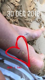 Bruna Marquezine feet photo thumbnail