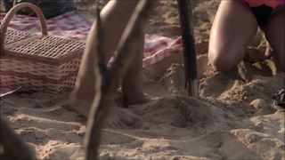 Bruna Marquezine feet photo thumbnail