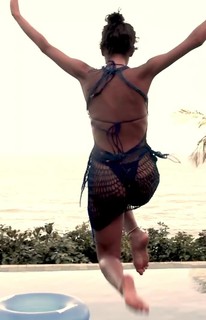 Bruna Marquezine feet photo thumbnail