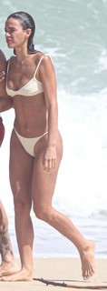 Bruna Marquezine feet photo thumbnail