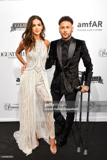 Bruna Marquezine feet photo thumbnail