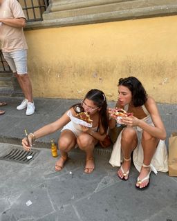 Bruna Marquezine feet photo 20