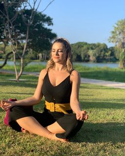 Bruna Thedy feet photo 16