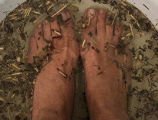 Bruna Thedy feet photo 15