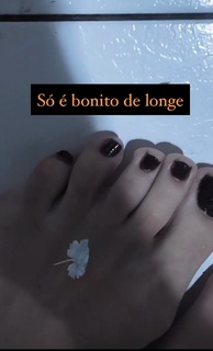 Bruna Thedy feet photo 3
