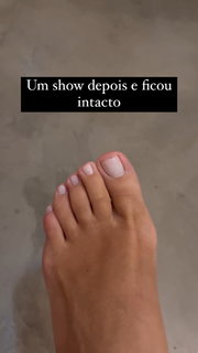 Bruna Thedy feet photo 14