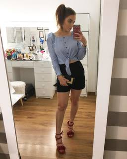 Bruna Unzueta feet photo 16