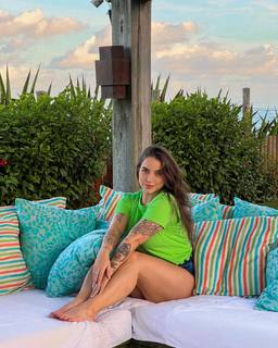 Bruna Unzueta feet photo 11